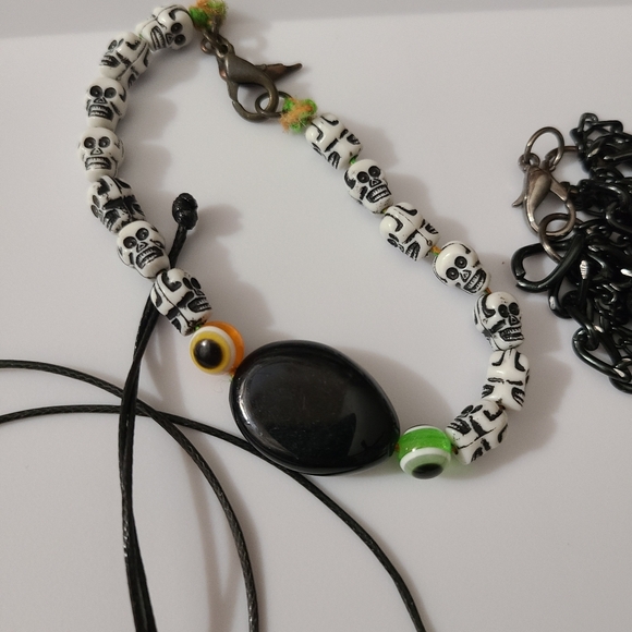 13 Pc Halloween Gothic Jewelry Lot Chokers Necklace Bracelet Skulls Cross Pearl - Picture 9 of 16